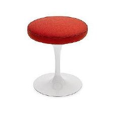 Eero Saarinen Tulip design stoel Nieuwe Eero Saarinen Tulip design stoelen met en zonder armleuning.