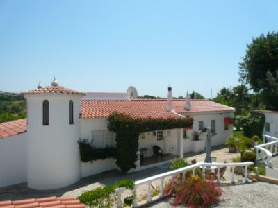 Carvoeiro, Algarve. Luxe villa met airco en privé zwembad