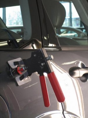 uitdeuken zonder spuiten,auto poetsen,bij sol andalucia