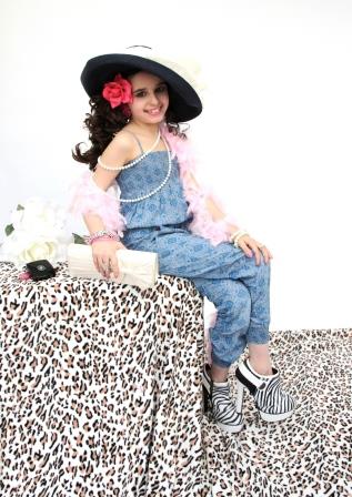 KINDERRFEEST MAKEUP glamour tienerfeest kidsparty FOTO FEEST