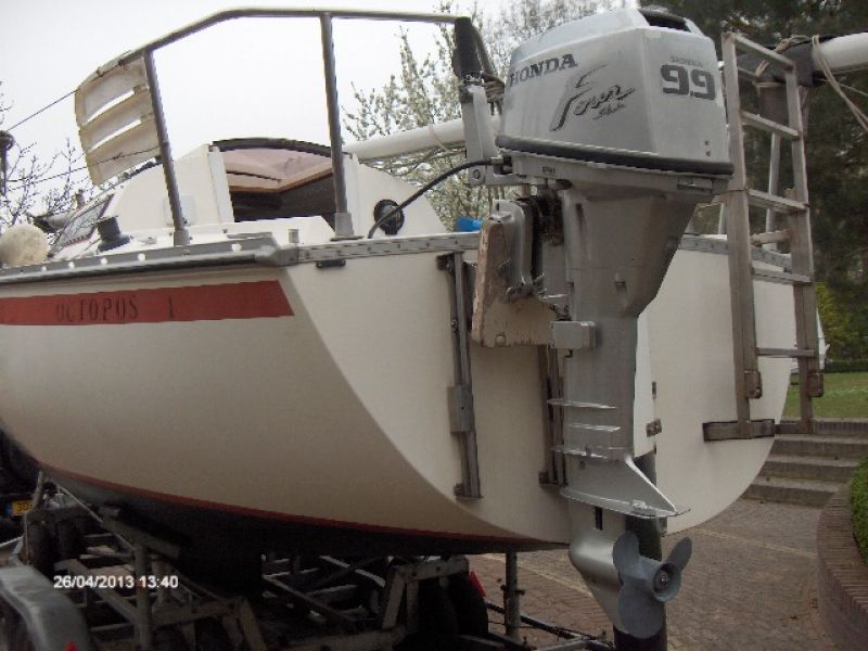 Kajuitzeilboot Friendschip 22