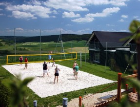 Zeer luxe vakantiepark in de prachtige Eifel! Zomer-ACTIE! 