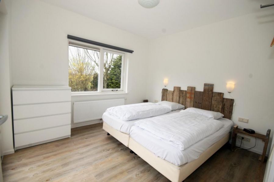 TEXEL DE KRIM bungalow 10 tot 11 personen familie