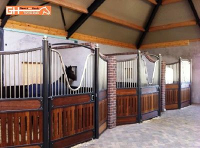 Luxe paardenboxen paardenbox – Laake roestvrijstaal