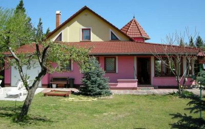 Hongarije Cegléd mooie Villa op 500 mtr loopafstand van het Aquabad 