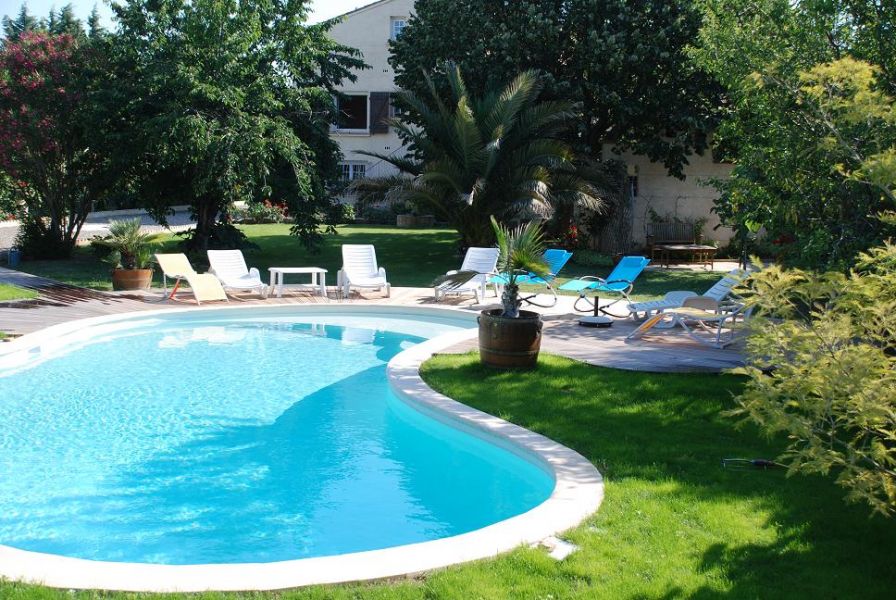 Villa met zwembad Zuid-Frankrijk aan Middellandse zee