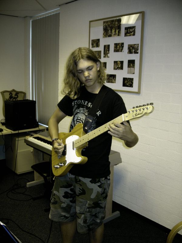 GitAARles ,AMV , of Basis Keyboardles ? Gratis Kennismaking  