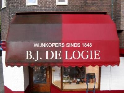 Schoonmaken zonneschermdoek markiezen Reinigen zonwering KAN WEL