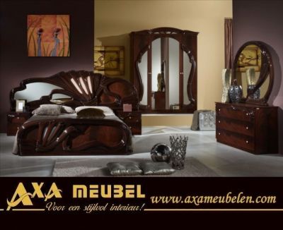 hoogglans klassieke slaapkamers AXA Meubelen Breda Den haag