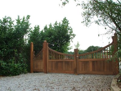 Luxe hardhouten poorten , zeer duurzaam & topkwaliteit