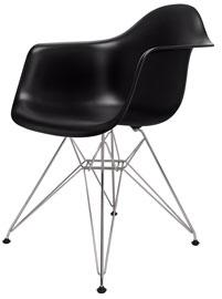 Ray en Charles Eames DAR design stoelen.  