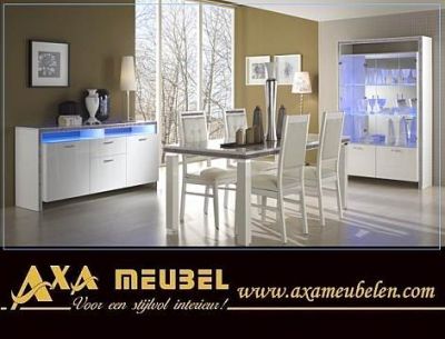 hoogglans wit avantgarde swarovski woonkamers AXA Meubelen